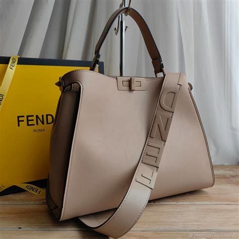 сумки fendi москва|Женские кожаные сумки Fendi – купить в интернет.